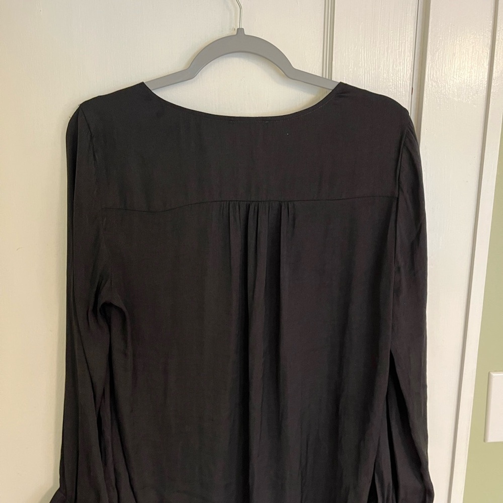Madison d’ Amelie Long Sleeve Black Blouse - Picture 3 of 4